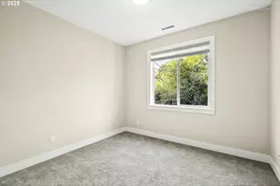 6621 NW Lolo Ter, Portland, OR 97229 - Photo 38