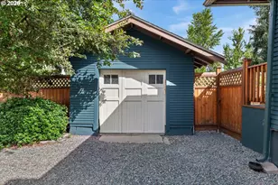 1250 Dewey Ave, Baker City, OR 97814 - Photo 6