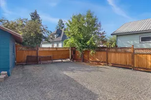 1250 Dewey Ave, Baker City, OR 97814 - Photo 14