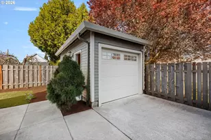 623 NE 79th Ave, Portland, OR 97213 - Photo 16