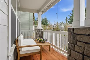 2255 Crestview Dr, West Linn, OR 97068 - Photo 4