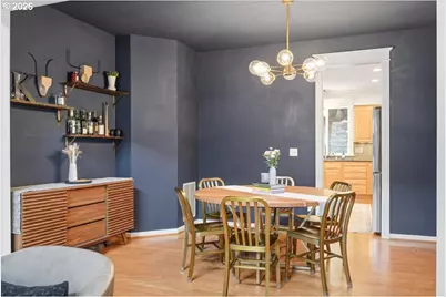 2255 Crestview Dr, West Linn, OR 97068 - Photo 12