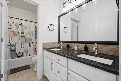 2255 Crestview Dr, West Linn, OR 97068 - Photo 34