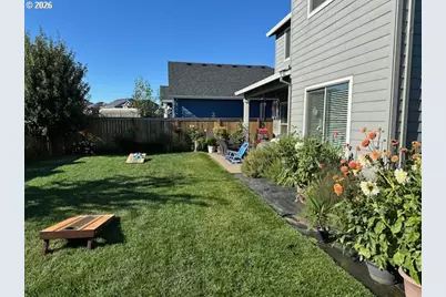 1491 Foxglove St, Woodburn, OR 97071 - Photo 36