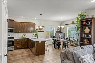 1491 Foxglove St, Woodburn, OR 97071 - Photo 8