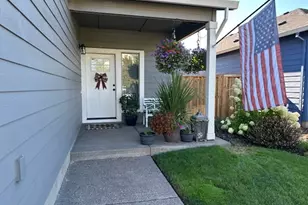1491 Foxglove St, Woodburn, OR 97071 - Photo 34