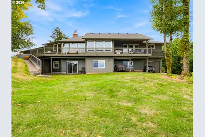 13876 SE Mountain Crest Dr, Happy Valley, OR 97086 - Photo 42