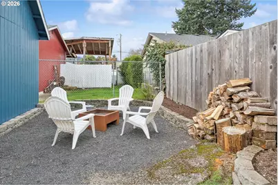 384 W Dartmouth St, Gladstone, OR 97027 - Photo 28