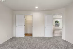 675 N 16th St, Cottage Grove, OR 97424 - Photo 20