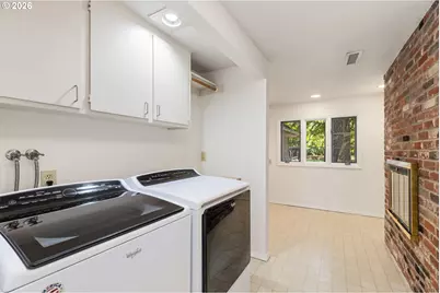 13755 NW Burton St, Portland, OR 97229 - Photo 34