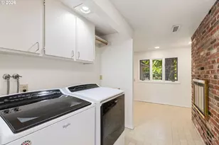 13755 NW Burton St, Portland, OR 97229 - Photo 34