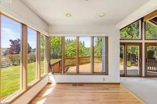 13755 NW Burton St, Portland, OR 97229 - Photo 10