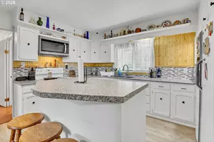 68763 Wasser Rd, Rainier, OR 97048 - Photo 18