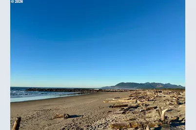 277 N Dolphin St, Rockaway Beach, OR 97136 - Photo 30