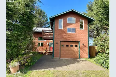 277 N Dolphin St, Rockaway Beach, OR 97136 - Photo 1