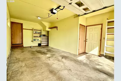 277 N Dolphin St, Rockaway Beach, OR 97136 - Photo 20