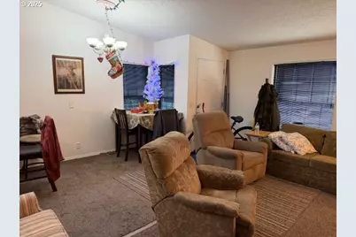 530 Shorepines Ct, Coos Bay, OR 97420 - Photo 6