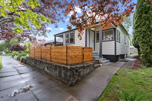 6023 N Amherst St, Portland, OR 97203 - Photo 1