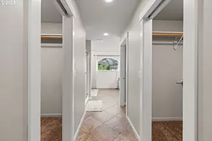 13243 SE Buford Ct, Portland, OR 97236 - Photo 16