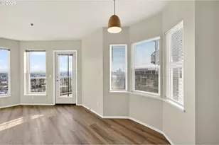 410 NW Uptown Terrace, Portland, OR 97210 - Photo 18