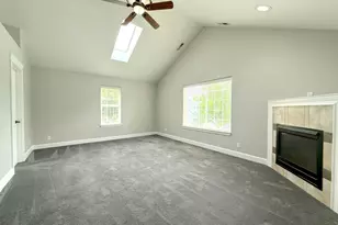 2725 Mallory Ln, Eugene, OR 97401 - Photo 22