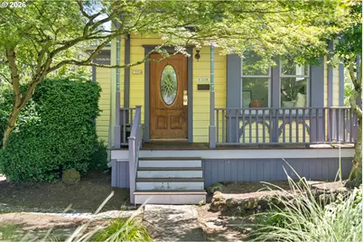 1204 SE 34th Ave, Portland, OR 97214 - Photo 2