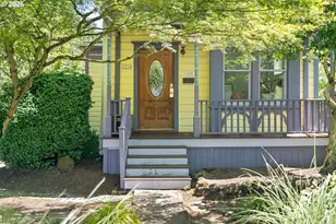 1204 SE 34th Ave, Portland, OR 97214 - Photo 2