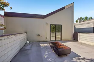 17019 SW Versailles Ln, Portland, OR 97224 - Photo 20