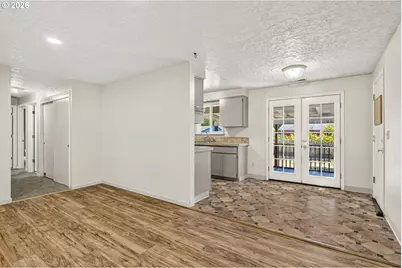 513 SW Diane St, Castle Rock, WA 98611 - Photo 6