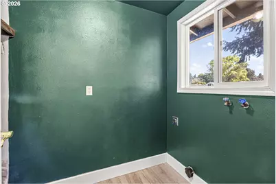 513 SW Diane St, Castle Rock, WA 98611 - Photo 10