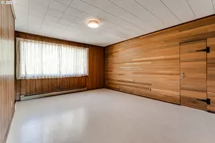 1345 Oak Dr, Eugene, OR 97404 - Photo 34