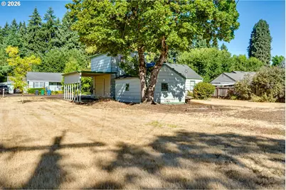 1345 Oak Dr, Eugene, OR 97404 - Photo 4
