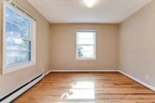 1345 Oak Dr, Eugene, OR 97404 - Photo 20