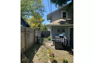2963 Alder St, Eugene, OR 97405 - Photo 12