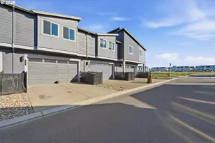 4175 SE Century Blvd, Hillsboro, OR 97123 - Photo 36