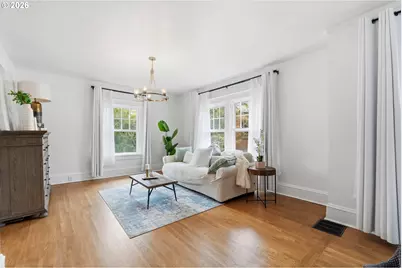 1767 SW Prospect Dr, Portland, OR 97201 - Photo 16