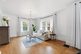 1767 SW Prospect Dr, Portland, OR 97201 - Photo 16