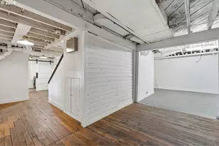 1767 SW Prospect Dr, Portland, OR 97201 - Photo 26