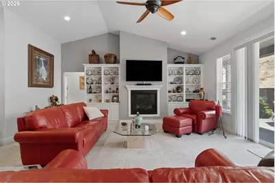 200 Rainbow Ridge Ave, Roseburg, OR 97471 - Photo 8