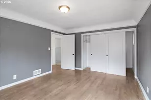 900 Cascade Dr, Salem, OR 97304 - Photo 16