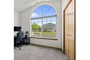 2205 Parker Pl, Eugene, OR 97402 - Photo 10