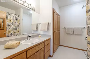2205 Parker Pl, Eugene, OR 97402 - Photo 14
