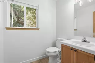 9218 NE 91st St, Vancouver, WA 98662 - Photo 10