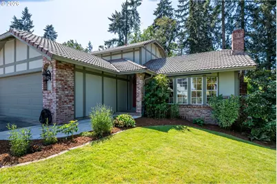 508 Cascade Dr, Springfield, OR 97478 - Photo 2