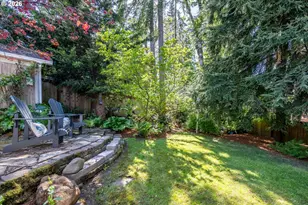 508 Cascade Dr, Springfield, OR 97478 - Photo 32