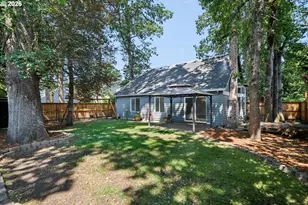 3302 NE Olympic St, Hillsboro, OR 97124 - Photo 32