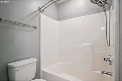 3302 NE Olympic St, Hillsboro, OR 97124 - Photo 28