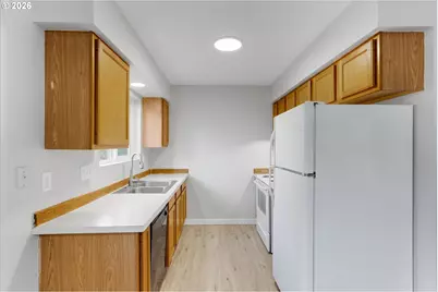 115 Lowrane Dr, Kelso, WA 98626 - Photo 8