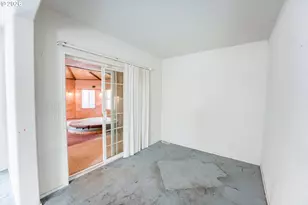 68954 E Cedar Hill Loop, Mount Hood Village, OR 97067 - Photo 14