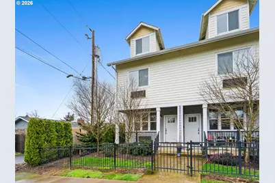 138 NE 109th Ave, Portland, OR 97220 - Photo 2